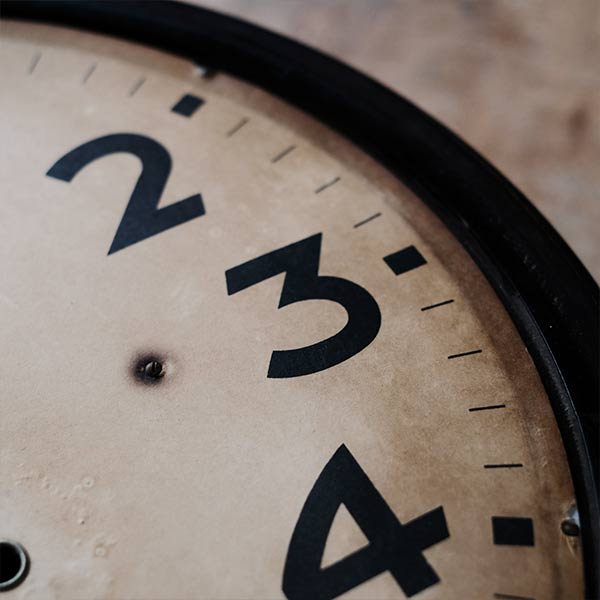 Early Showa era SEIKOSHA wall clock with battery-operated quartz movement replaced