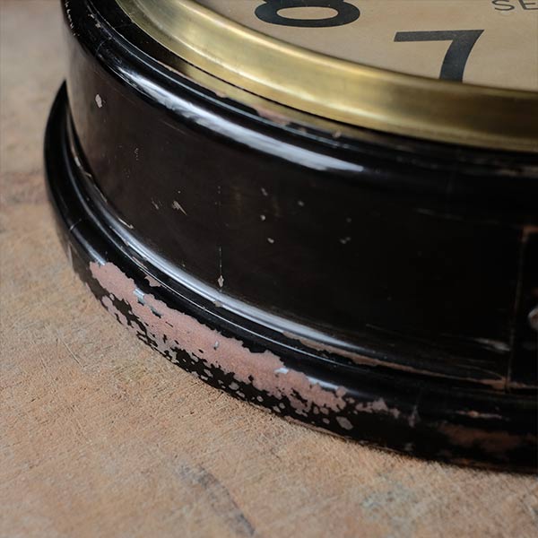 Early Showa era SEIKOSHA wall clock with battery-operated quartz movement replaced