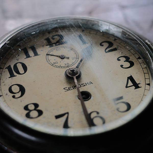 SEIKOSHA hand-wound wall clock