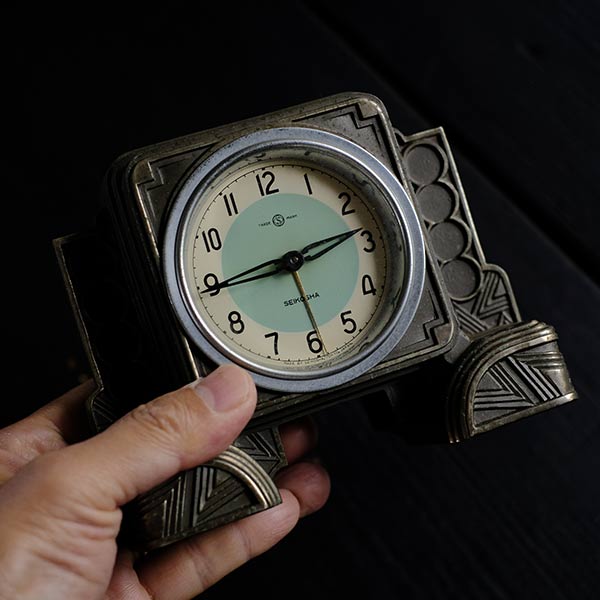 SEIKOSYA table clock
