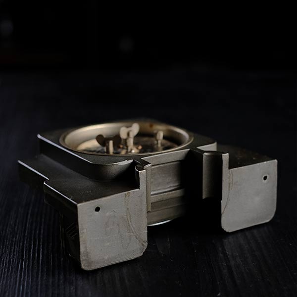 SEIKOSYA table clock