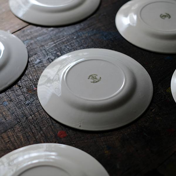 SPMC IRONSTONE Medium Plate φ18cm