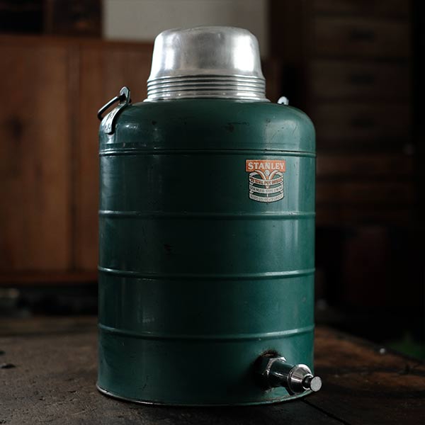 Stanley Thermal Jug スタンレー・サーマルジャグ(3.6リットル)