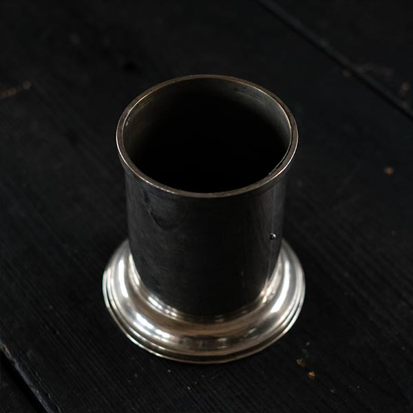 pen holder