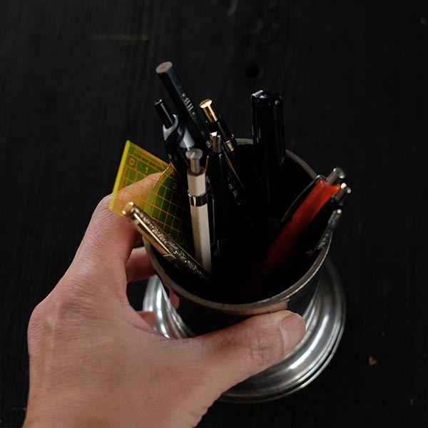 pen holder