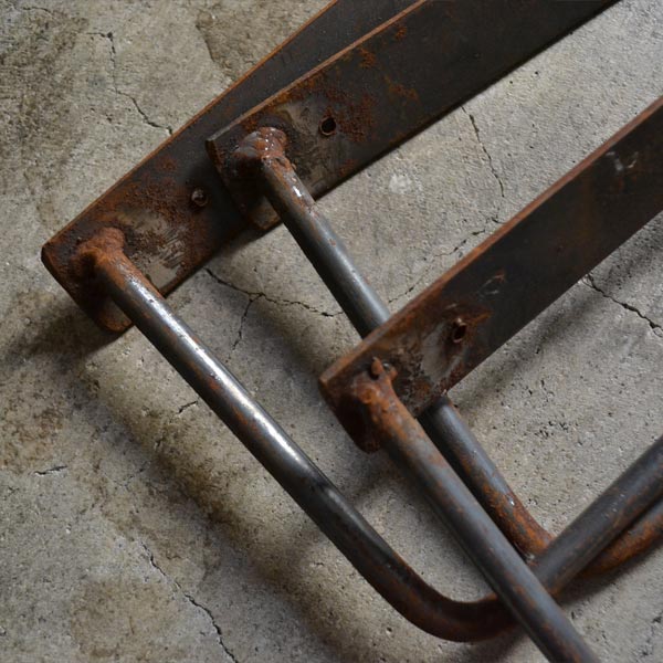 Rusty steel paper holder (large size)