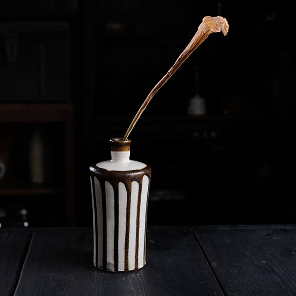 Tanba ware candle sake bottle