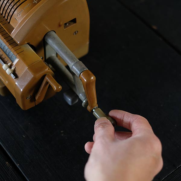 TIGER Manual Calculator