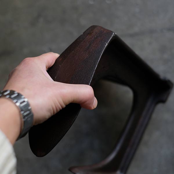 アイアンの靴型