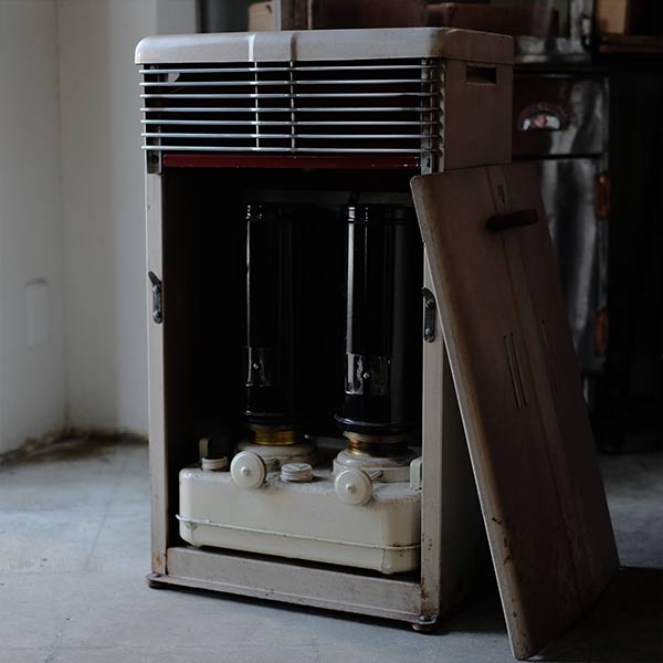 VALOR No. 15 Two-Barrel Stove (1970s)