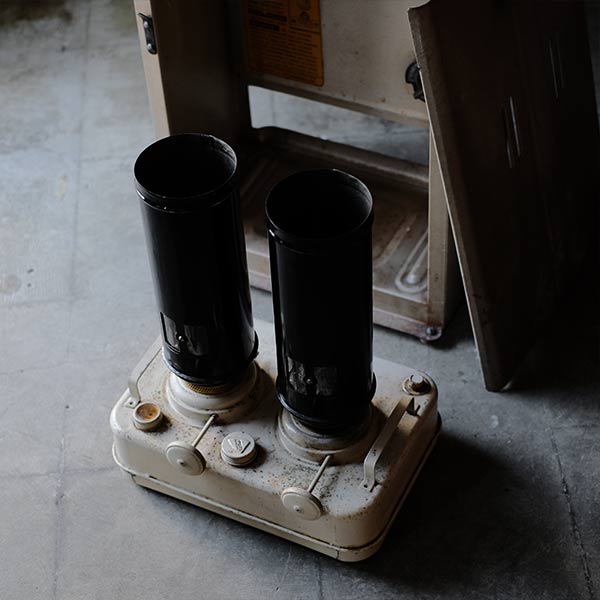 VALOR No. 15 Two-Barrel Stove (1970s)