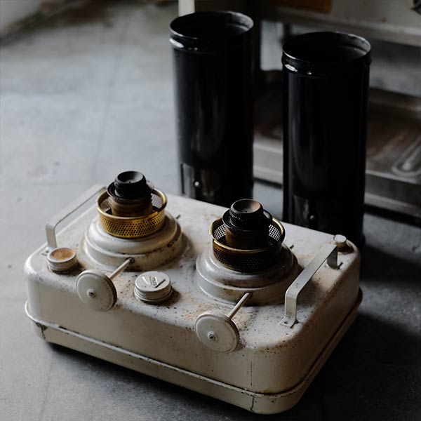 VALOR No. 15 Two-Barrel Stove (1970s)