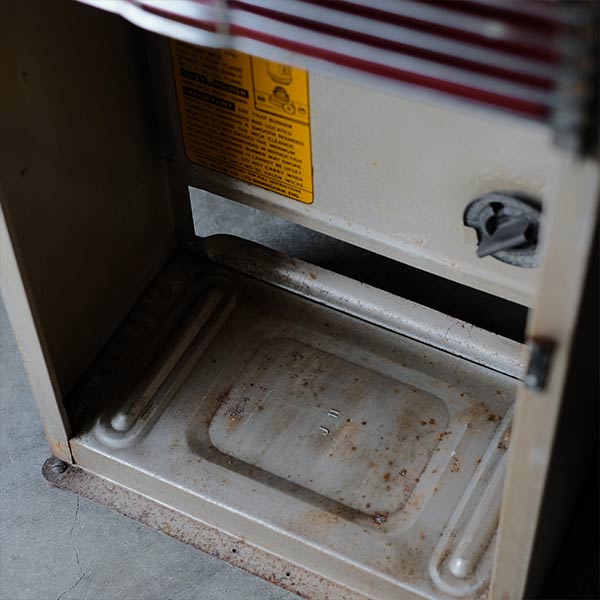VALOR No. 15 Two-Barrel Stove (1970s)