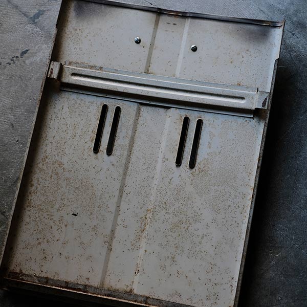 VALOR No. 15 Two-Barrel Stove (1970s)
