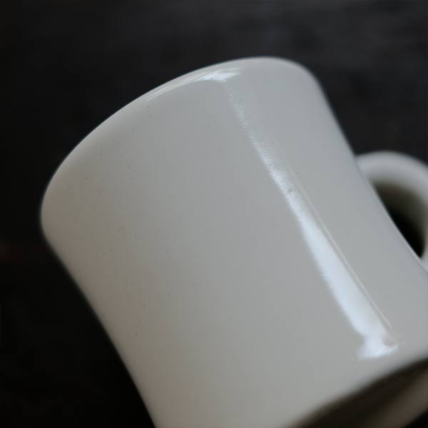 Victor Mug White (Late Model)