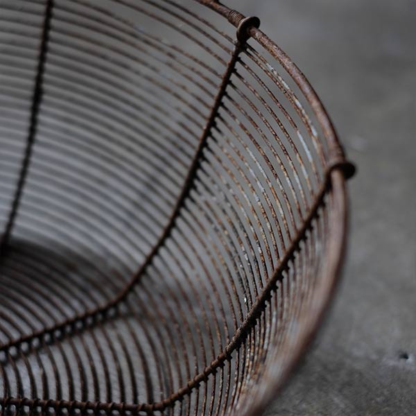 Rusty wire basket φ38cm