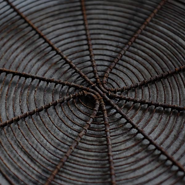 Rusty wire basket φ43cm