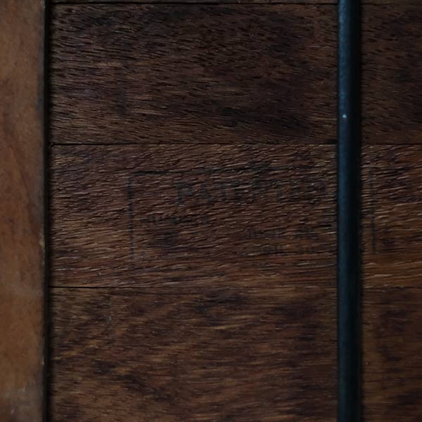 木製の折りたたみチェア