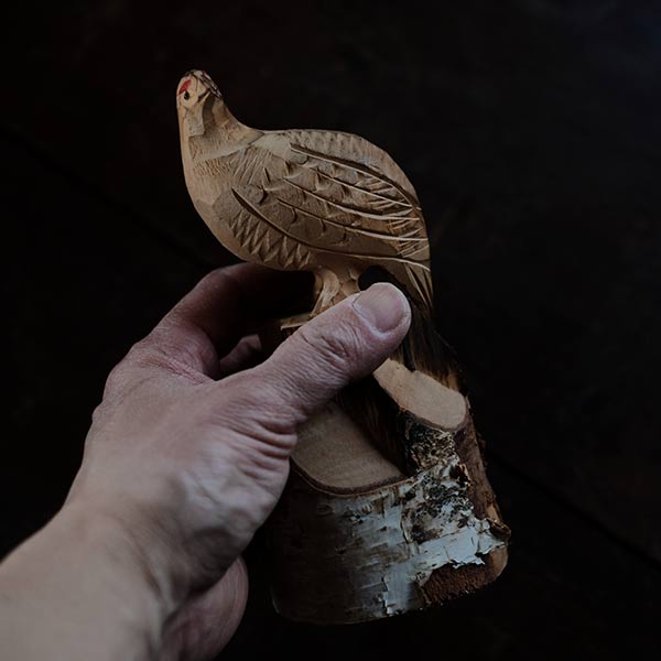 Wooden carved ptarmigan