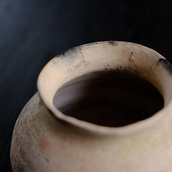 Yayoi pottery porcelain