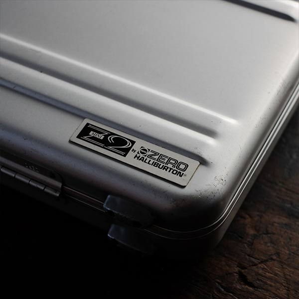 ZERO HALLIBURTON Attache Case
