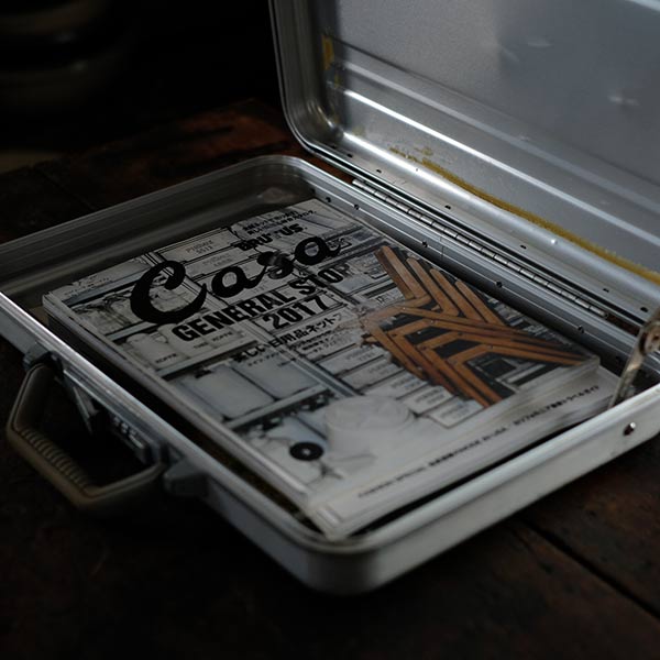 ZERO HALLIBURTON Attache Case