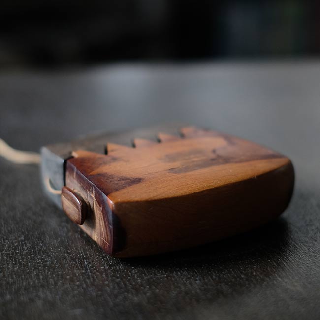 スンバ島の煙草入れ – zakka store towi