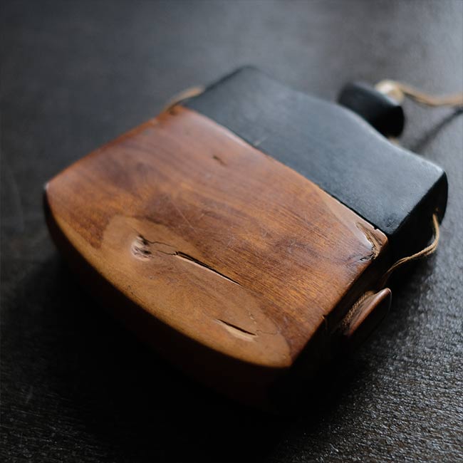 スンバ島の煙草入れ – zakka store towi