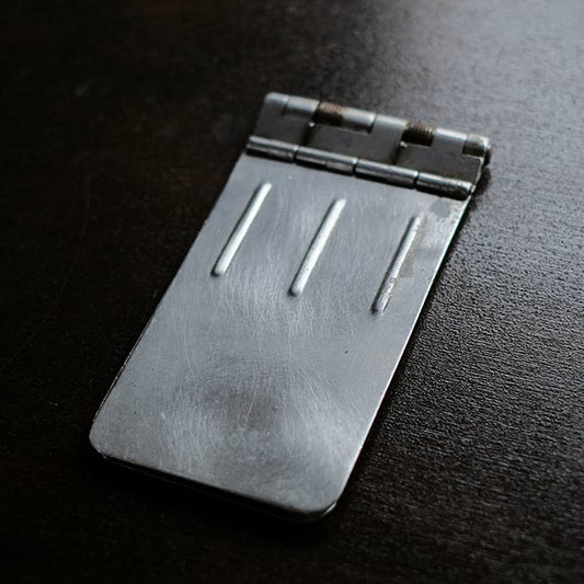 アルミ製メモホルダー