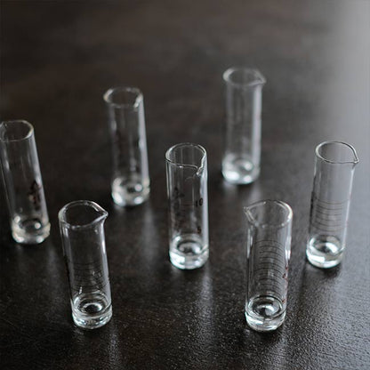 ARROWメスシリンダー 10ml