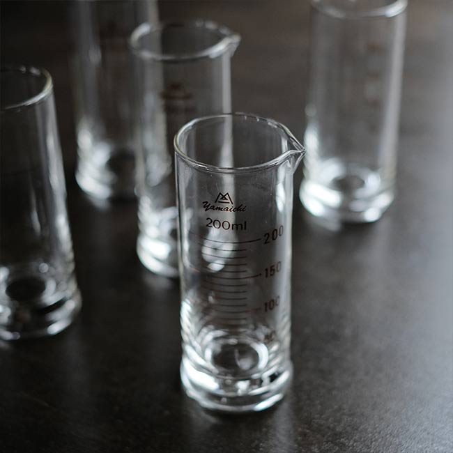 ARROWメスシリンダー 200ml – zakka store towi