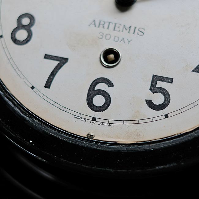 ARTEMIS 手巻き式 船舶時計