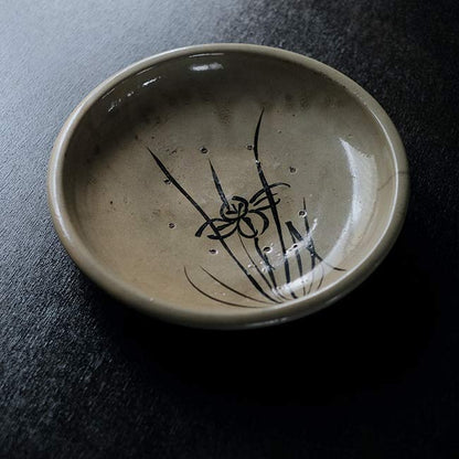 菖蒲文 石皿