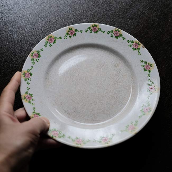 BEST IRONSTONE（日本硬質陶器）デザート皿 φ21cm