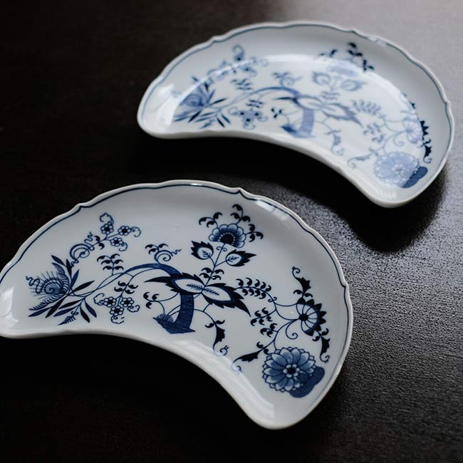 Blue Danube 三日月型皿