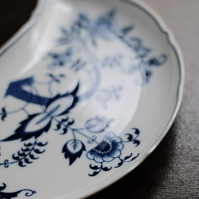 Blue Danube 三日月型皿