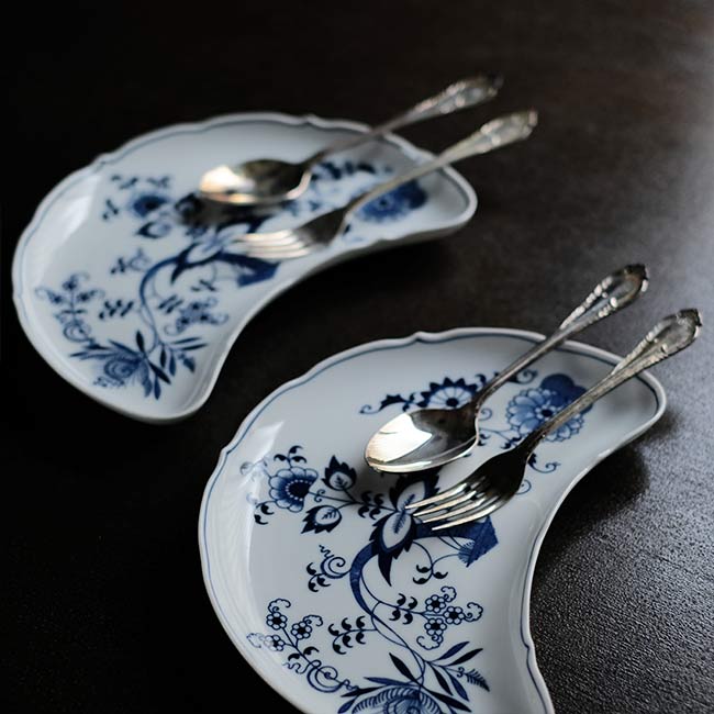 Blue Danube 三日月型皿