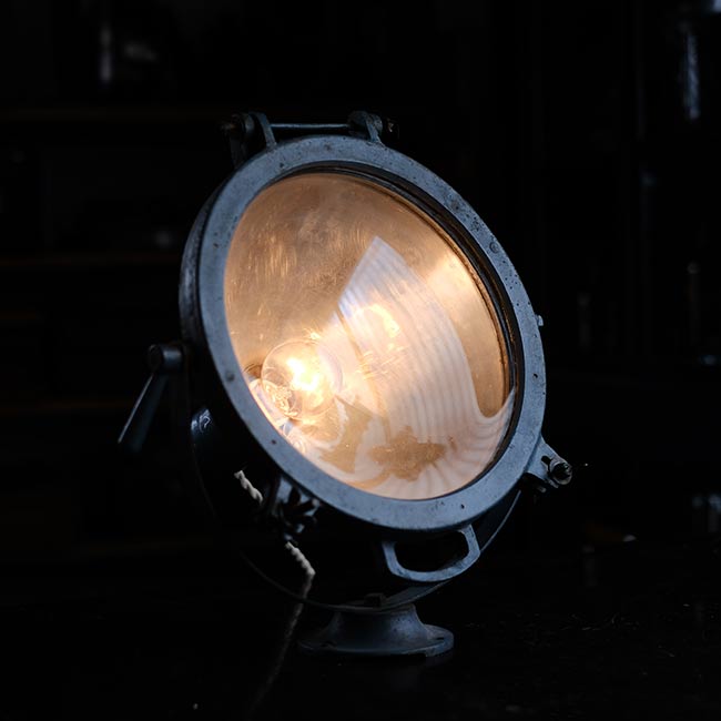 ship searchlight