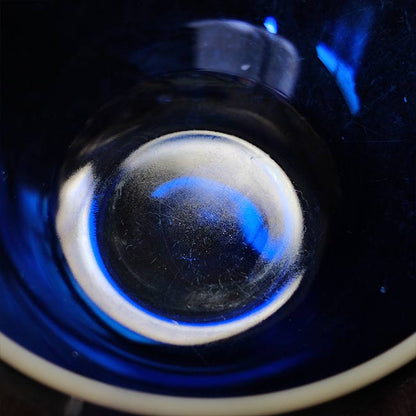Glass bowl
