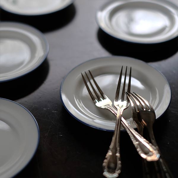 Blue line small plate φ11cm