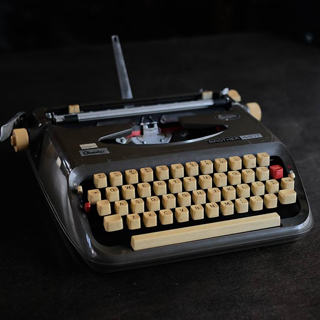 BROTHER 440T タイプライター インクリボン交換済み