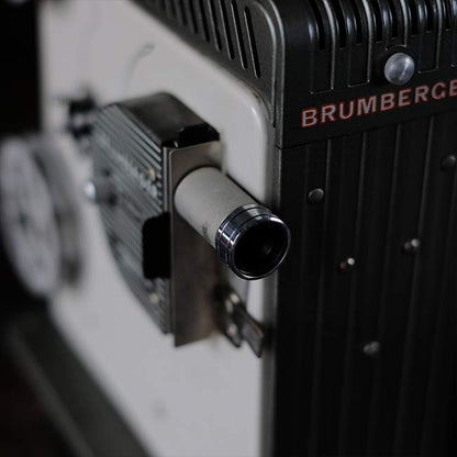 BRUMBERGER PROJECTOR プロジェクター
