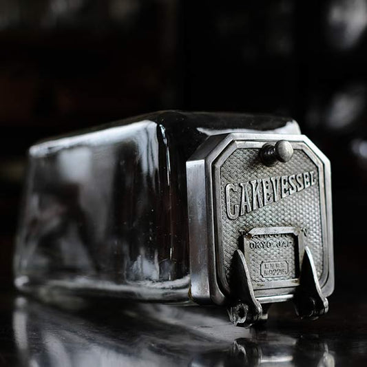 Tobacco shop jar with lid