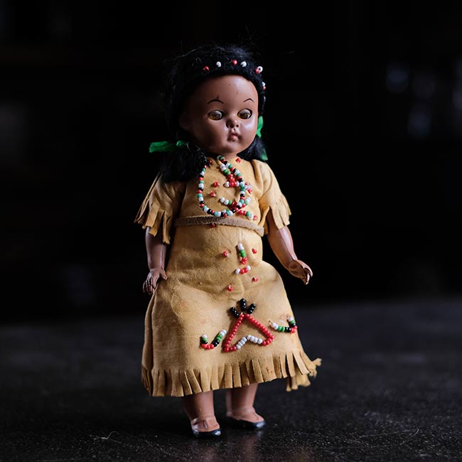 Carlson Dolls ネイティブアメリカンの女の子