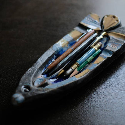 陶器の魚の灰皿