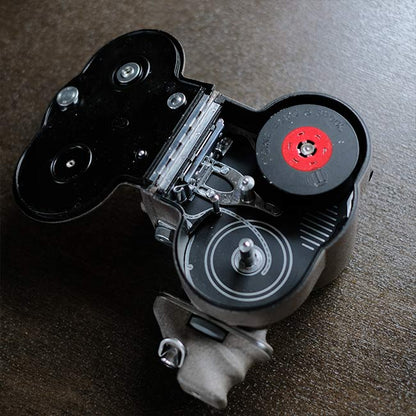 CINE ELMO 8-AA 8mmカメラ