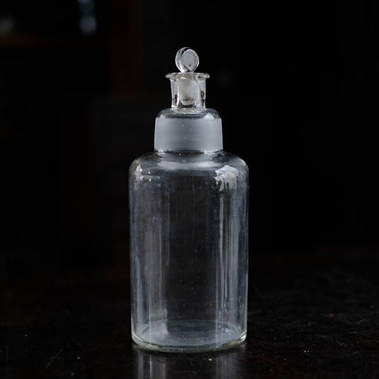 Medicine bottle with cap