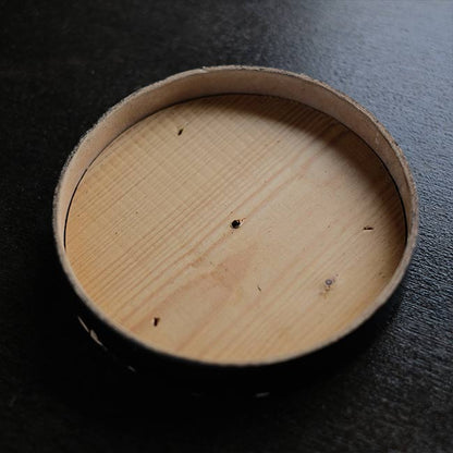 筒型の紙箱