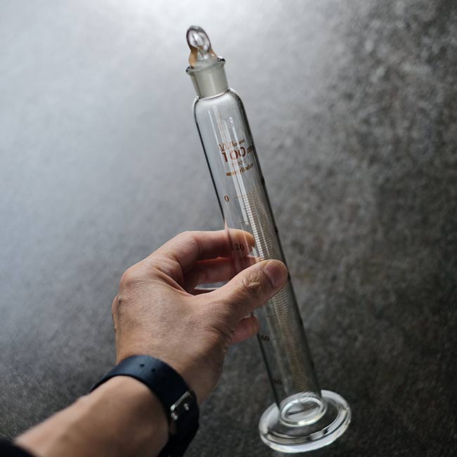 DAIWA有栓メスシリンダー 100ml