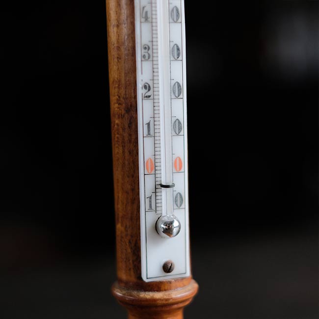 ダニエル湿度計